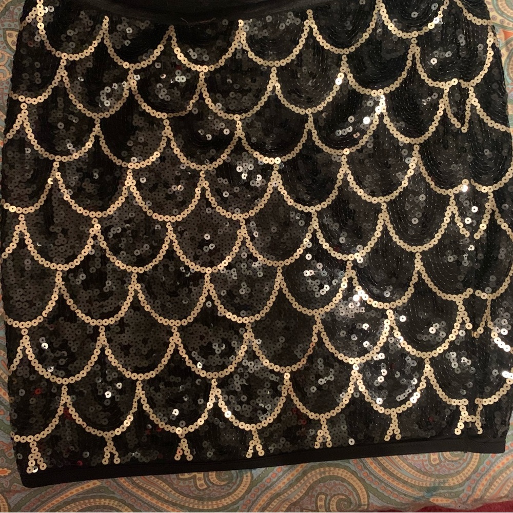 Cristinalove Black and Gold Sequin Mini Skirt